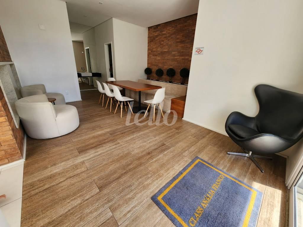 SALA de Apartamento à venda, Padrão com 81 m², 2 quartos e 2 vagas em Vila Regente Feijó - São Paulo