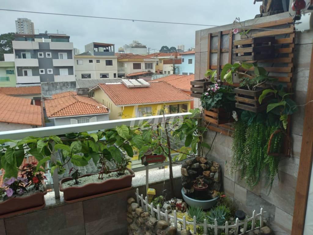 COBERTURA de Apartamento à venda, Padrão com 110 m², 2 quartos e 1 vaga em Vila Scarpelli - Santo André