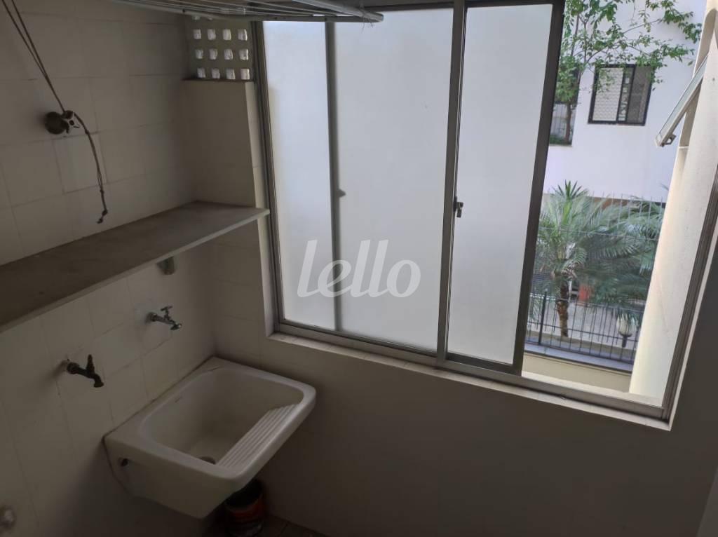 ÁREA DE SERVIÇO de Apartamento à venda, Padrão com 70 m², 2 quartos e 1 vaga em Vila Olímpia - São Paulo