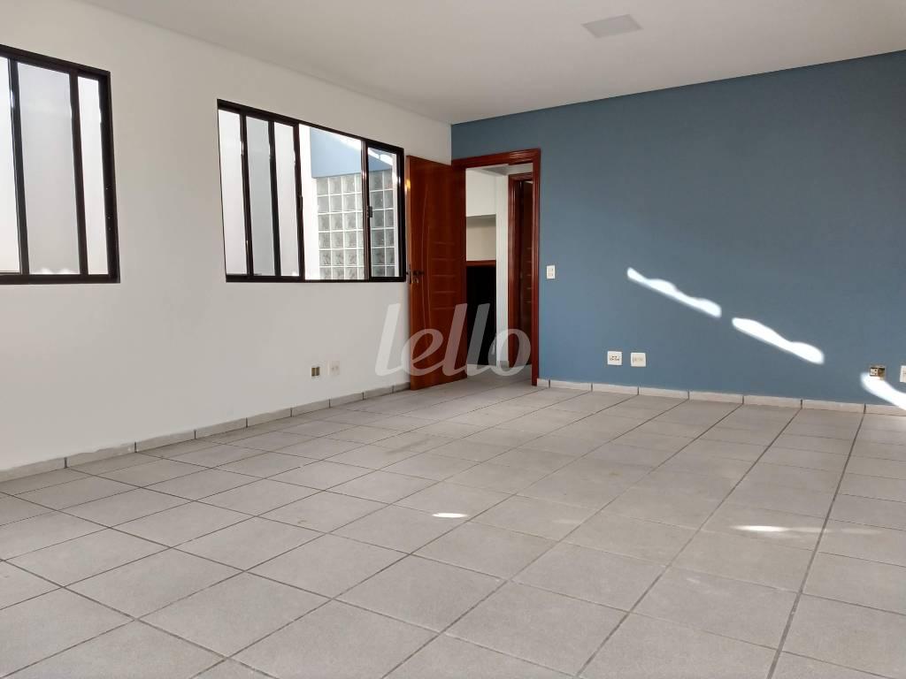 35 de Casa à venda, sobrado com 450 m², 3 quartos e 2 vagas em Mooca - São Paulo