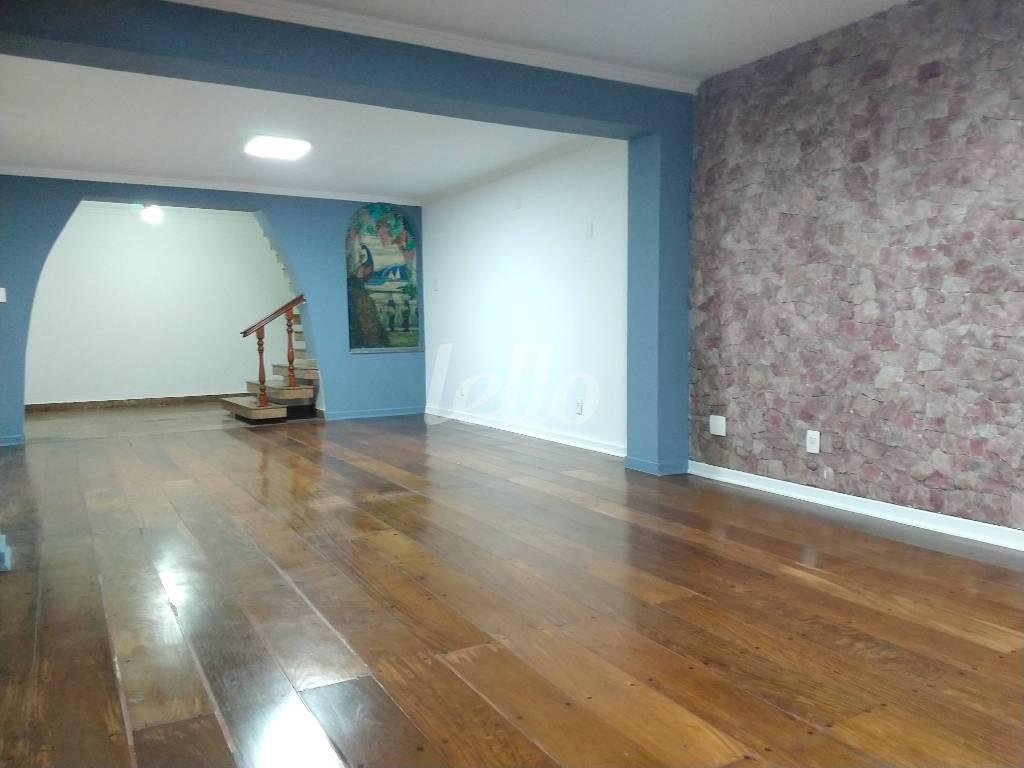 SALA de Casa à venda, sobrado com 450 m², 3 quartos e 2 vagas em Mooca - São Paulo
