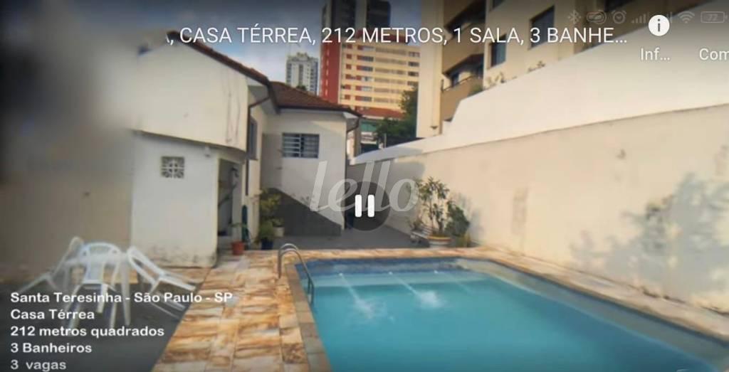 PISCINA de Casa à venda, sobrado com 212 m², 3 quartos e 3 vagas em Chora Menino - São Paulo