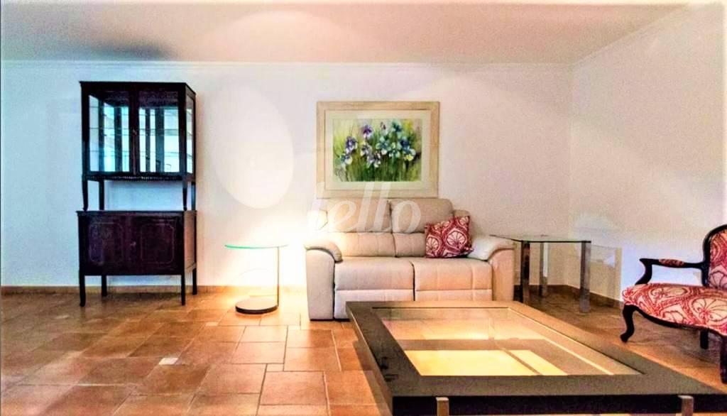 SALA de Apartamento à venda, Padrão com 135 m², 3 quartos e 2 vagas em Santa Cecília - São Paulo