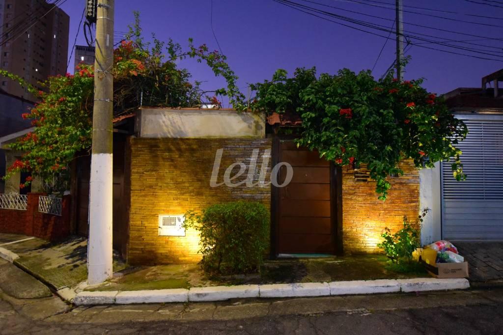 FACHADA de Casa à venda, sobrado com 115 m², 2 quartos e 3 vagas em Alto da Moóca - São Paulo