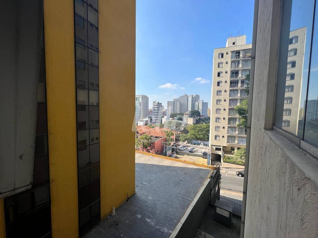 VISTA EXTERNA de Sala / Conjunto à venda, Padrão com 36 m², e 1 vaga em Bela Vista - São Paulo