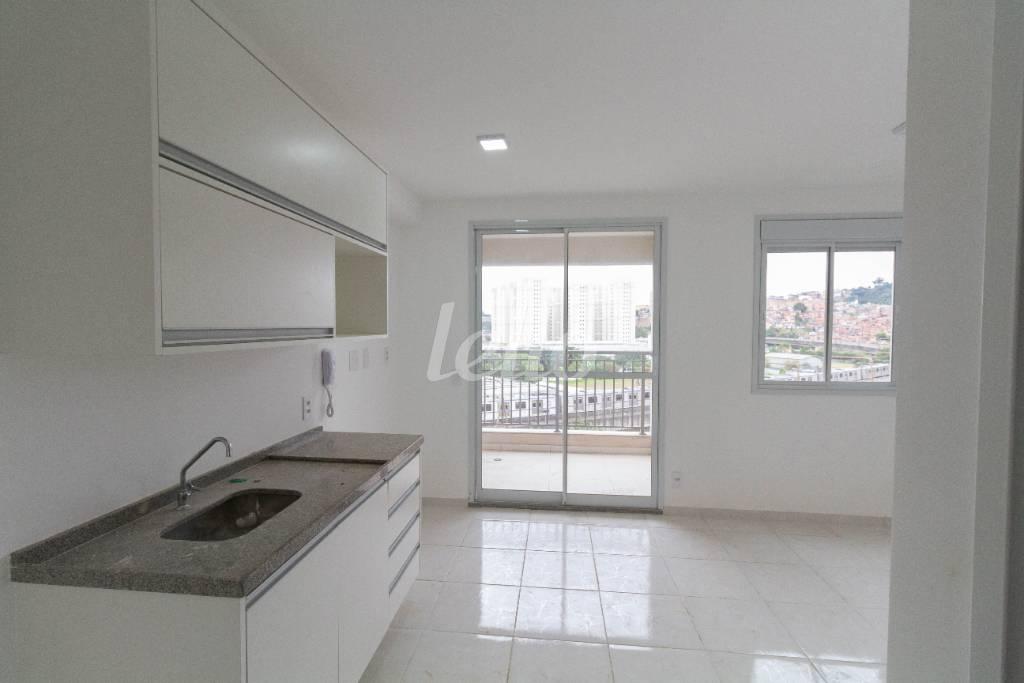 COZINHA de Apartamento para alugar, Padrão com 25 m², 1 quarto e em Vila Andrade - São Paulo