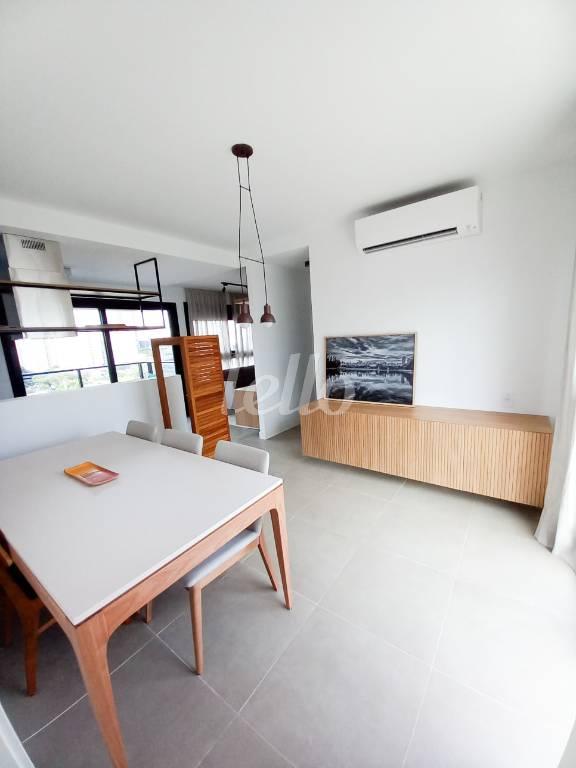 SALA de Apartamento para alugar, Garden com 105 m², 1 quarto e 1 vaga em Pinheiros - São Paulo