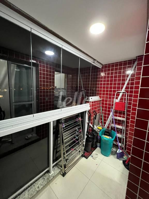 VARANDA de Apartamento à venda, Padrão com 56 m², 2 quartos e 1 vaga em Vila Curuca - Santo André