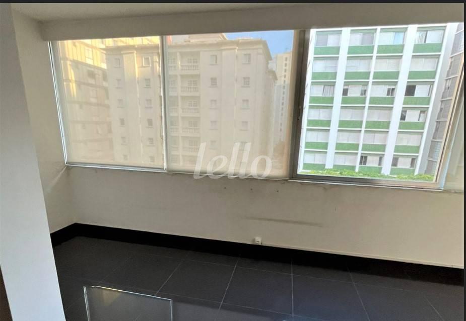 SALA de Apartamento à venda, Padrão com 187 m², 3 quartos e 2 vagas em Itaim Bibi - São Paulo