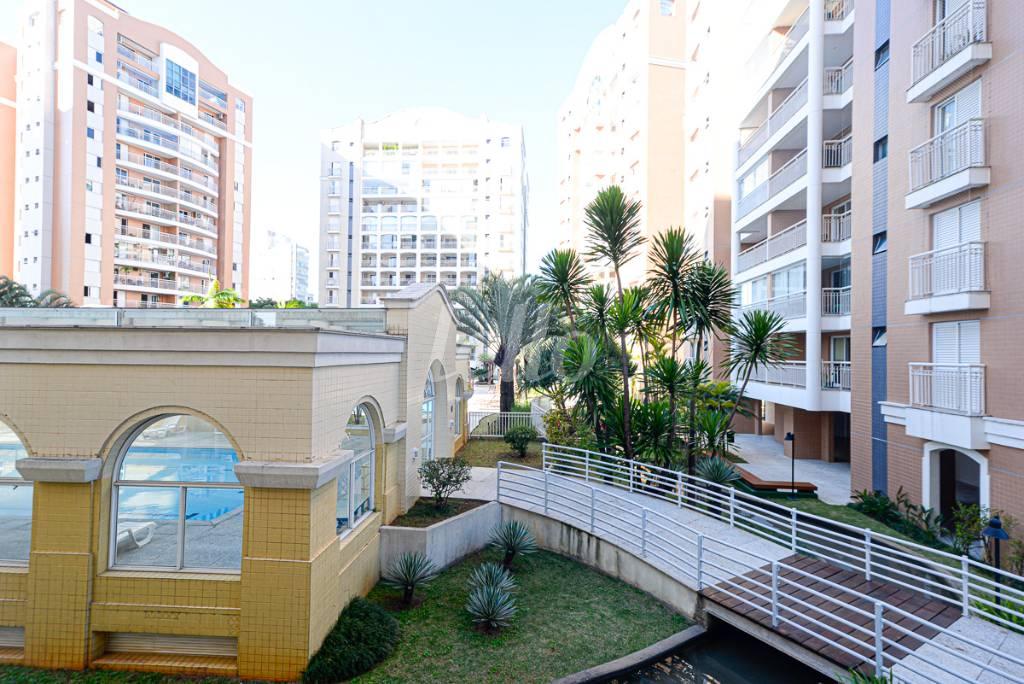VISTA de Apartamento à venda, Padrão com 224 m², 4 quartos e 4 vagas em Vila Leopoldina - São Paulo
