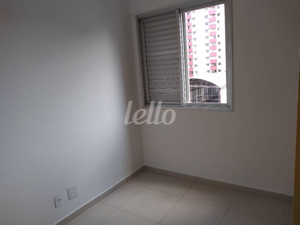 DORMITÓRIO de Apartamento à venda, Padrão com 55 m², 2 quartos e 1 vaga em Vila Bertioga - São Paulo