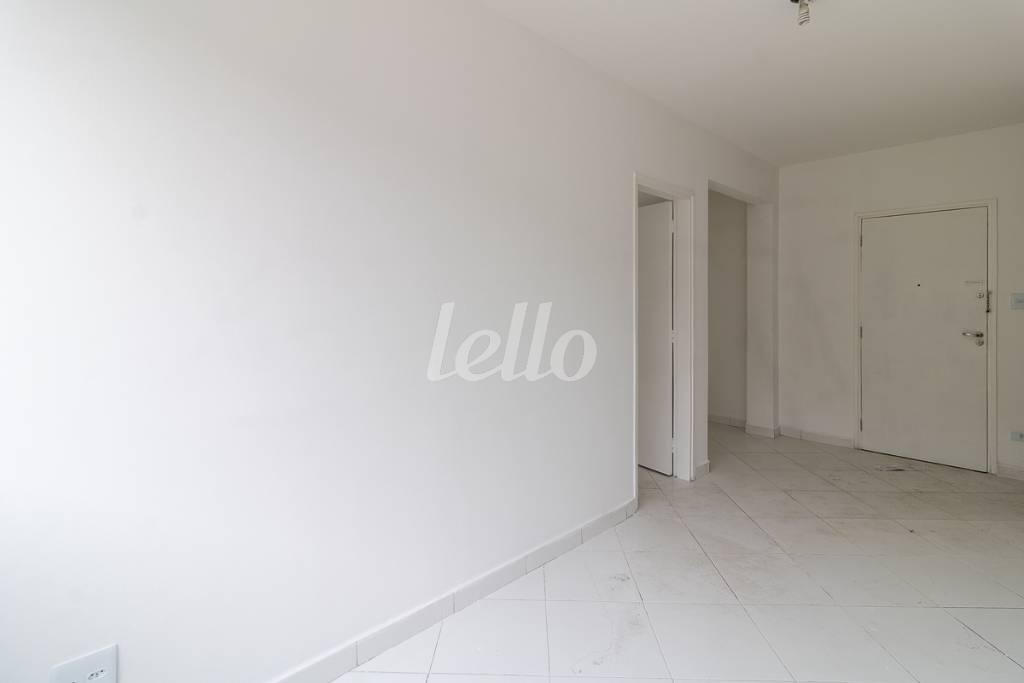 SALA de Apartamento para alugar, Padrão com 42 m², 1 quarto e em Vila Maria Baixa - São Paulo