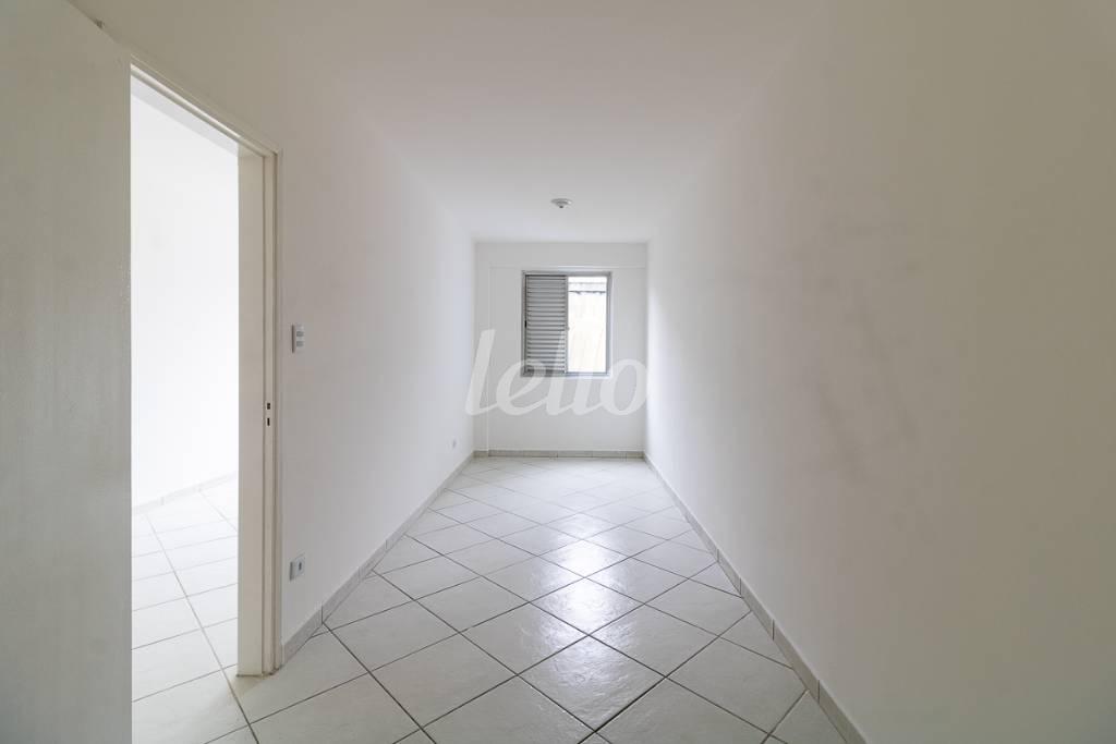 QUARTO de Apartamento para alugar, Padrão com 55 m², 1 quarto e em Vila Maria Baixa - São Paulo