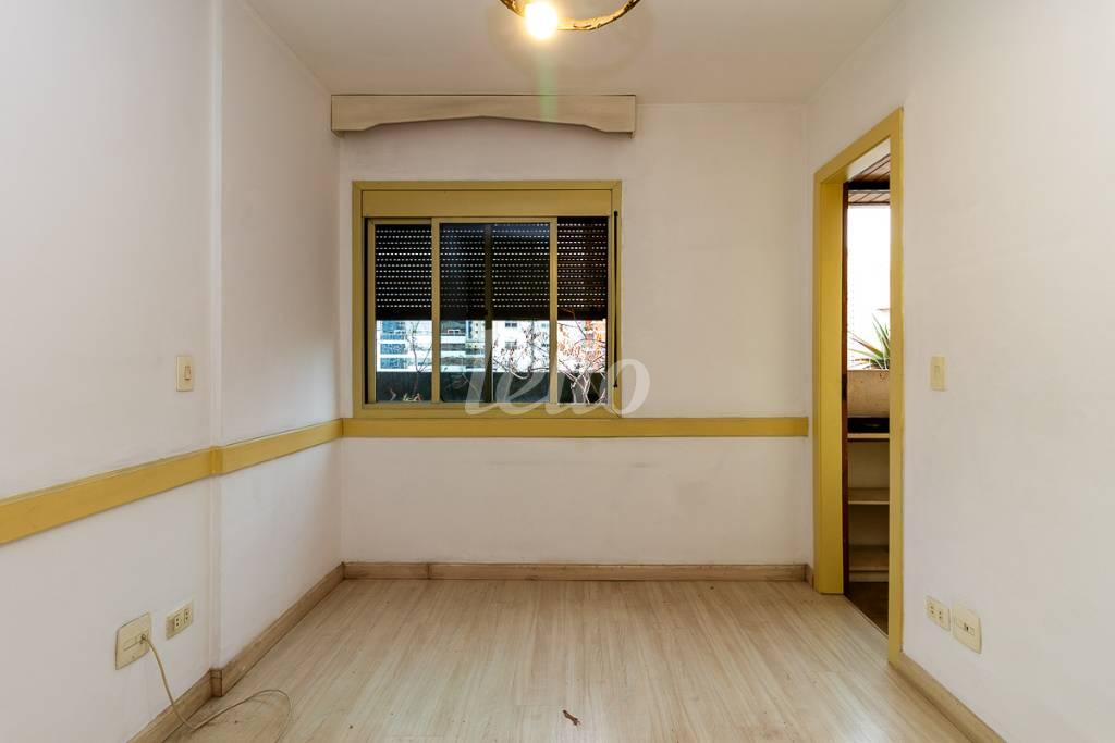 SUITE 1 de Apartamento para alugar, Padrão com 105 m², 3 quartos e 2 vagas em Pinheiros - São Paulo