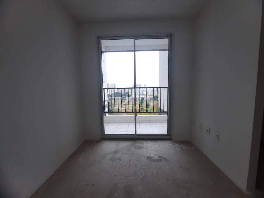 SALA de Apartamento à venda, Padrão com 55 m², 2 quartos e 1 vaga em Liberdade - São Paulo