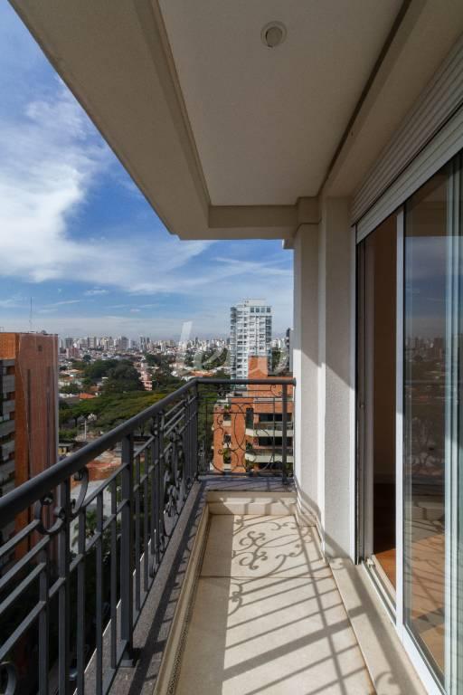 SACADA DORMITÓRIO 3 de Apartamento para alugar, Padrão com 405 m², 4 quartos e 5 vagas em Indianópolis - São Paulo