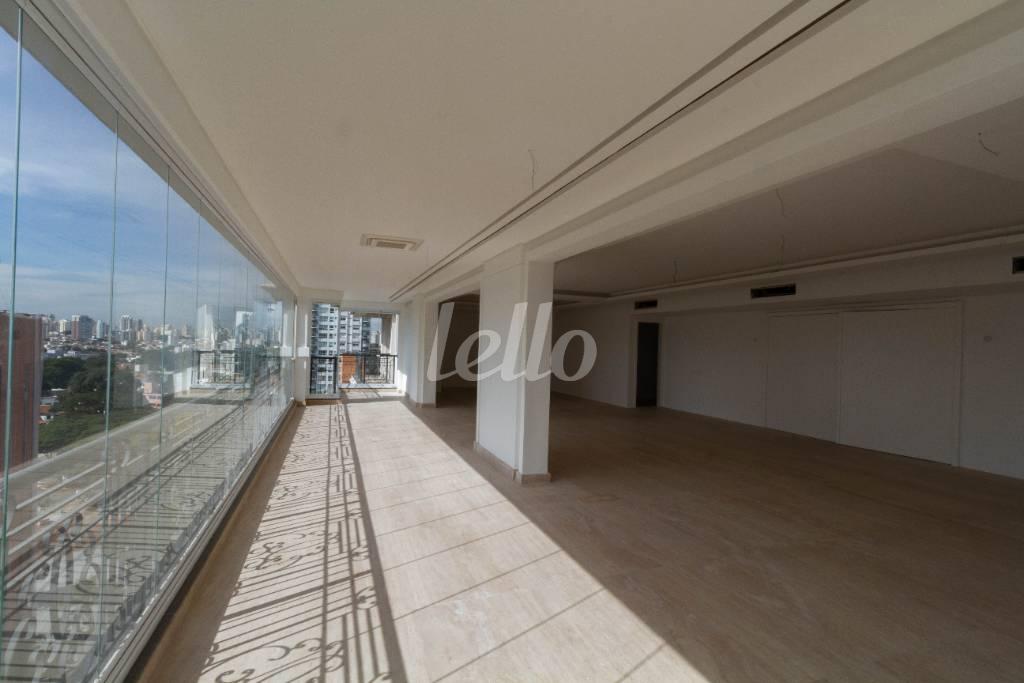 SACADA INTEGRADA de Apartamento para alugar, Padrão com 405 m², 4 quartos e 5 vagas em Indianópolis - São Paulo