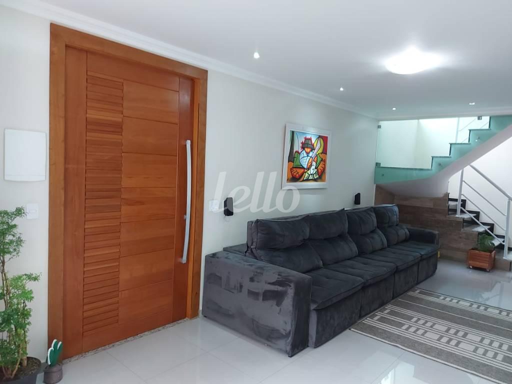 11 de Casa à venda, sobrado com 250 m², 4 quartos e 4 vagas em Vila Lais - São Paulo