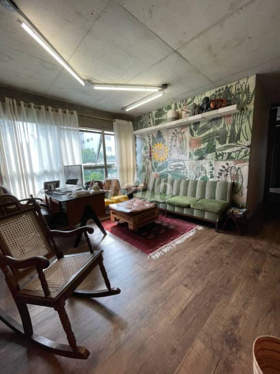 LIVING de Apartamento à venda, Padrão com 70 m², 2 quartos e 1 vaga em Campo Belo - São Paulo
