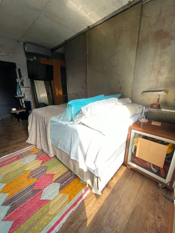 DORMITÓRIO de Apartamento à venda, Padrão com 70 m², 2 quartos e 1 vaga em Campo Belo - São Paulo