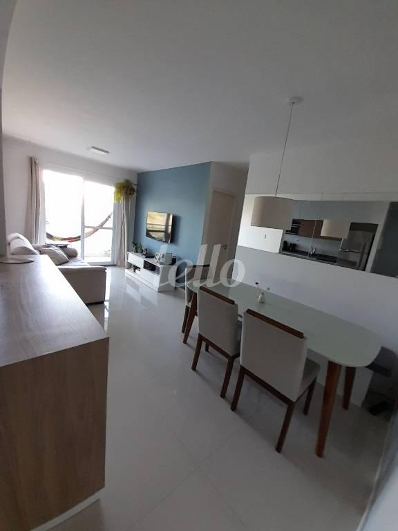 SALA de Apartamento à venda, Padrão com 59 m², 2 quartos e 1 vaga em Santo Amaro - São Paulo