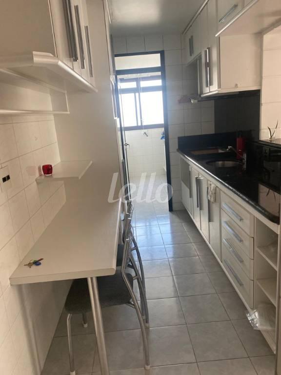 COZINHA de Apartamento à venda, Padrão com 93 m², 3 quartos e 2 vagas em Indianópolis - São Paulo
