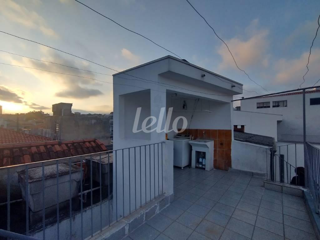 ÁREA DE SERVIÇO de Casa à venda, sobrado com 150 m², 4 quartos e 6 vagas em Vila Ivone - São Paulo
