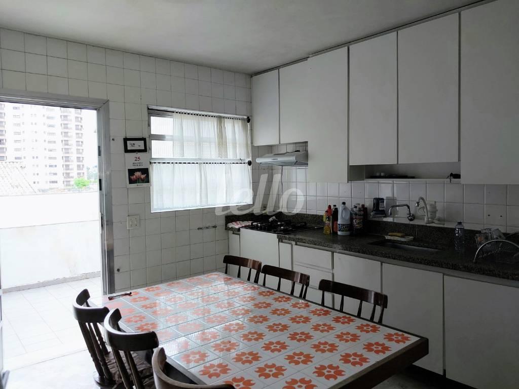 COZINHA de Casa à venda, sobrado com 148 m², 2 quartos e 2 vagas em Vila Regente Feijó - São Paulo