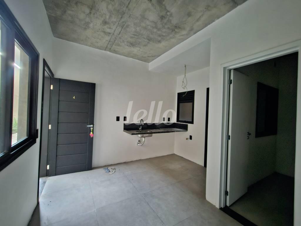 SALA de Apartamento à venda, Padrão com 30 m², 1 quarto e em Vila Prudente - São Paulo