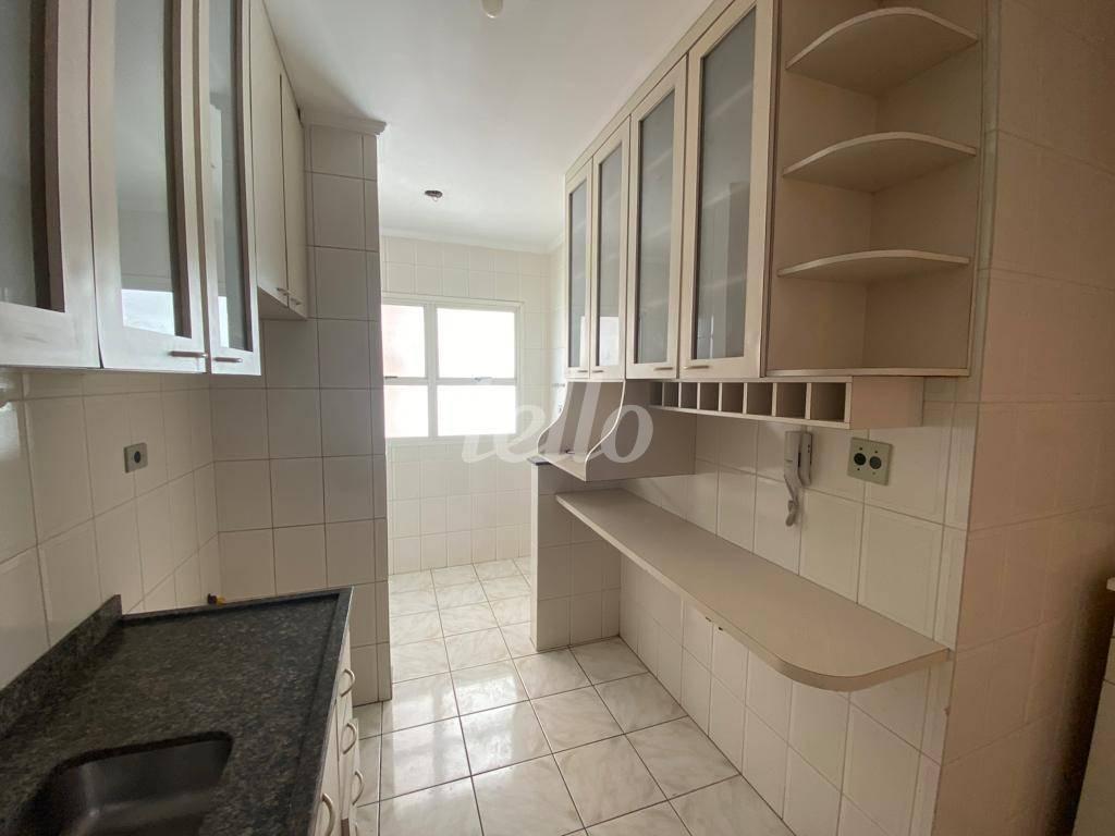 COZINHA de Apartamento à venda, Padrão com 68 m², 3 quartos e 1 vaga em Vila Bastos - Santo André
