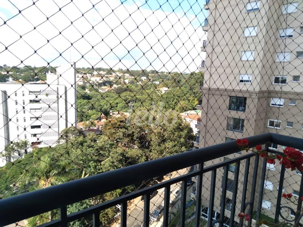VARANDA de Apartamento para alugar, Padrão com 170 m², 3 quartos e 3 vagas em Vila Progredior - São Paulo