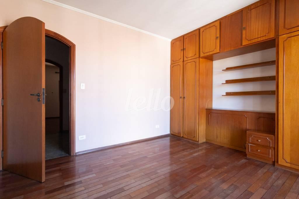 13 - SUÍTE 1 de Casa à venda, sobrado com 316 m², 4 quartos e 5 vagas em Mooca - São Paulo