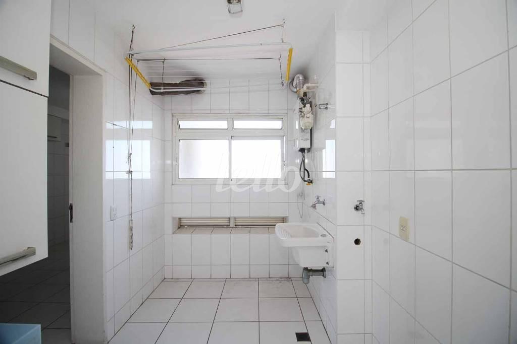 ÁREA DE SERVIÇO de Apartamento para alugar, Padrão com 148 m², 3 quartos e 2 vagas em Vila Leopoldina - São Paulo