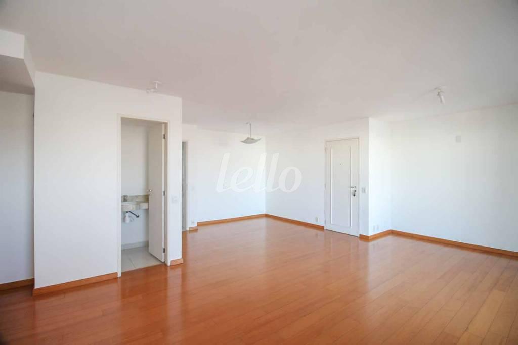 SALA de Apartamento para alugar, Padrão com 148 m², 3 quartos e 2 vagas em Vila Leopoldina - São Paulo
