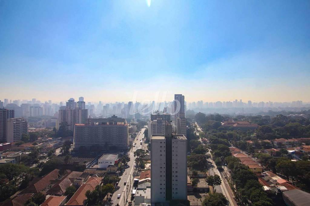 VISTA de Apartamento à venda, Padrão com 27 m², 1 quarto e 1 vaga em Santo Amaro - São Paulo