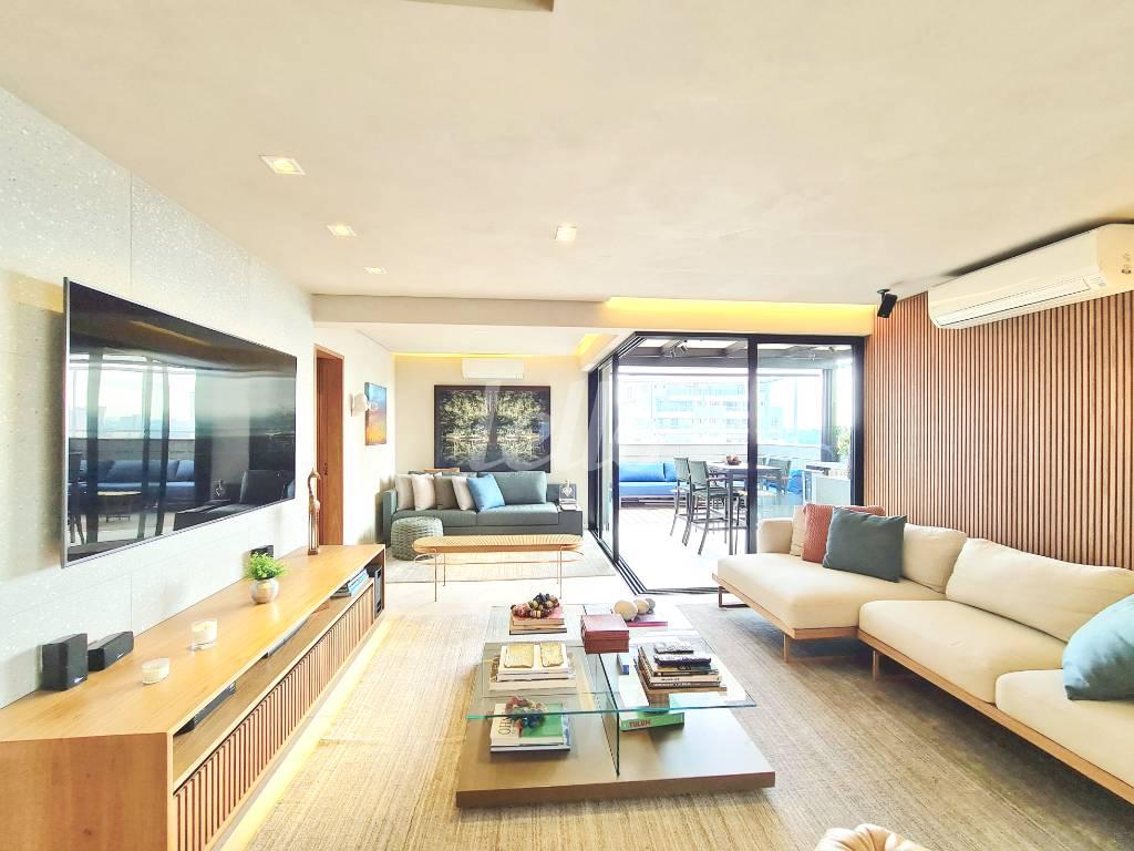 SALA de Apartamento à venda, Duplex com 230 m², 3 quartos e 3 vagas em Cidade Monções - São Paulo