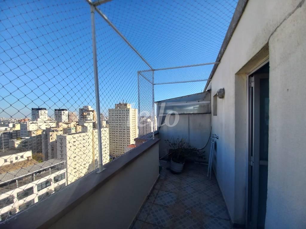 COBERTURA de Apartamento à venda, Duplex com 75 m², 2 quartos e 1 vaga em Pinheiros - São Paulo