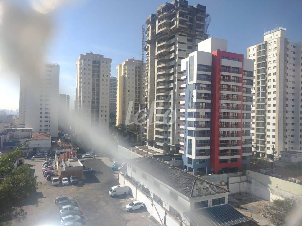 VISTA PANORÂMICA de Apartamento à venda, Padrão com 97 m², 3 quartos e 1 vaga em Vila Azevedo - São Paulo