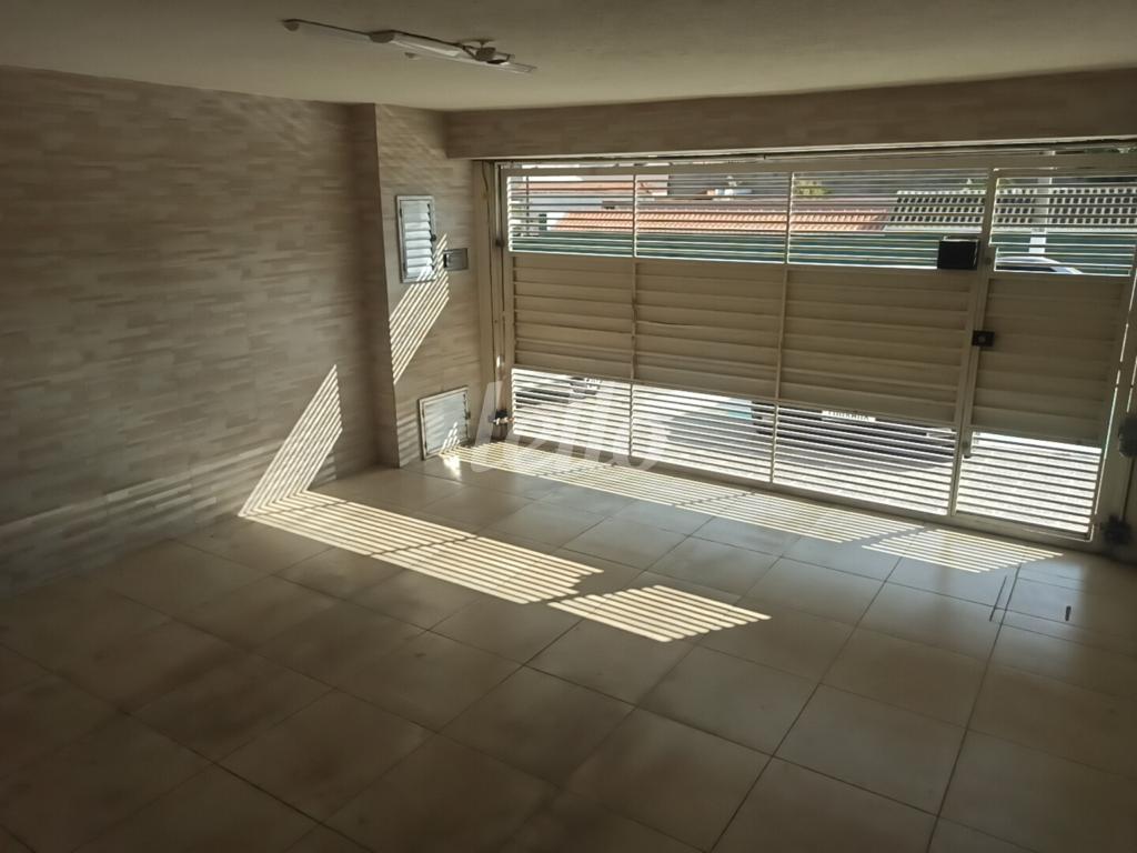 2-GARAGEM-001.JPG de Casa à venda, sobrado com 149 m², 2 quartos e 2 vagas em Vila Ema - São Paulo