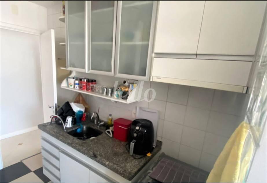 COZINHA de Apartamento à venda, Padrão com 75 m², 3 quartos e 2 vagas em Vila Cruzeiro - São Paulo