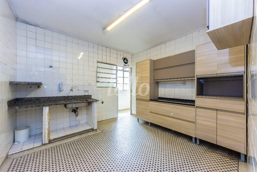 COZINHA de Apartamento à venda, Padrão com 122 m², 3 quartos e 1 vaga em Pinheiros - São Paulo
