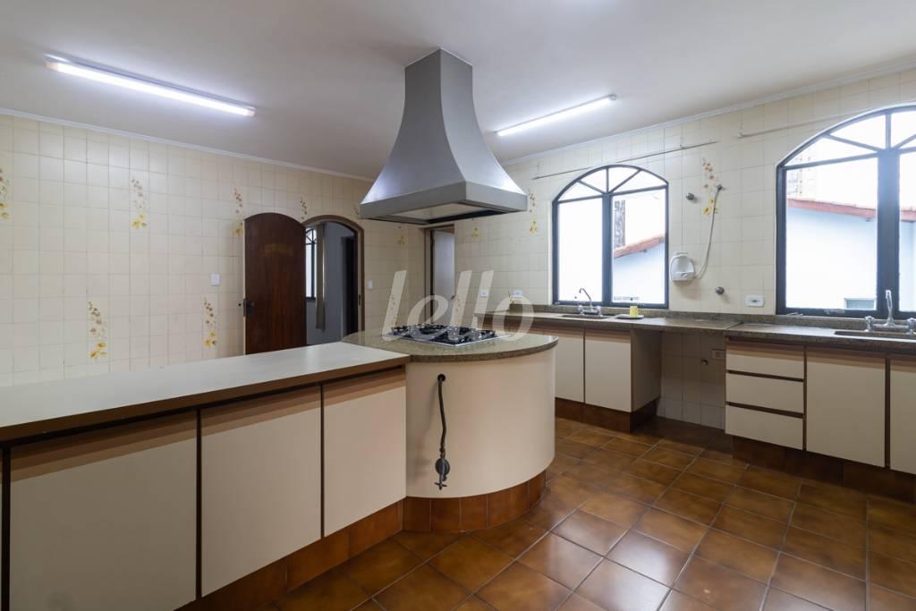 31 COZINHA de Casa para alugar, sobrado com 230 m², 3 quartos e 3 vagas em Vila Mafra - São Paulo