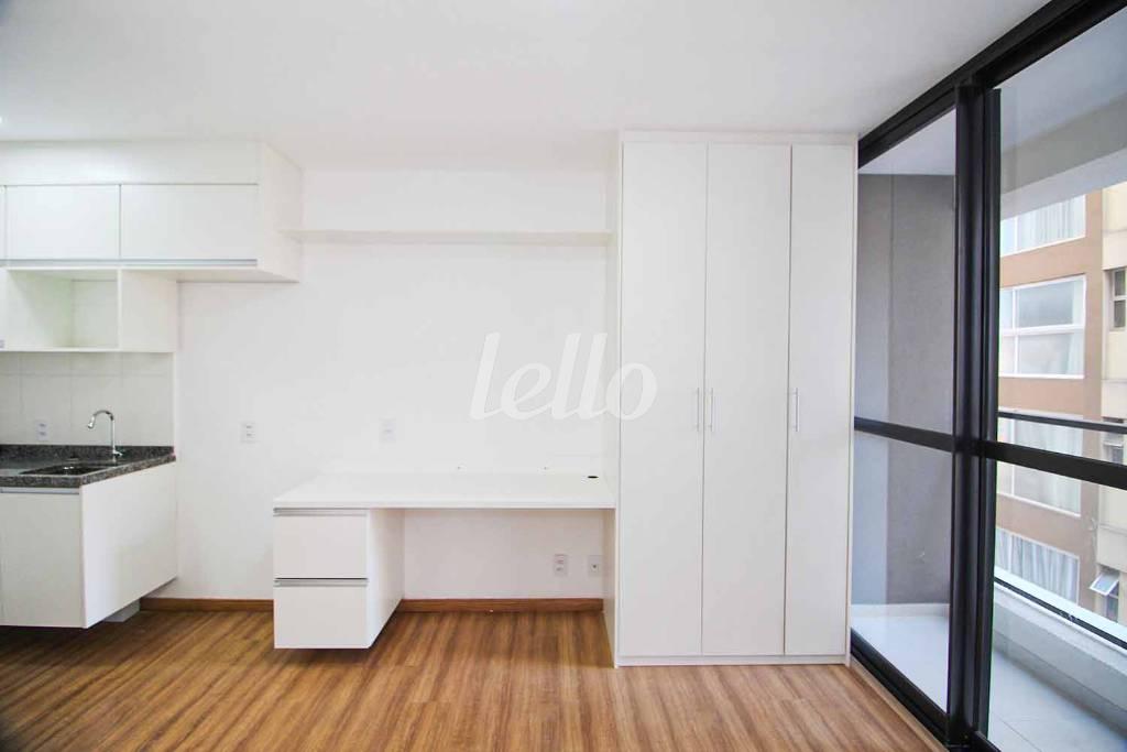 DORMITÓRIO de Apartamento à venda, Padrão com 26 m², 1 quarto e em Vila Mariana - São Paulo