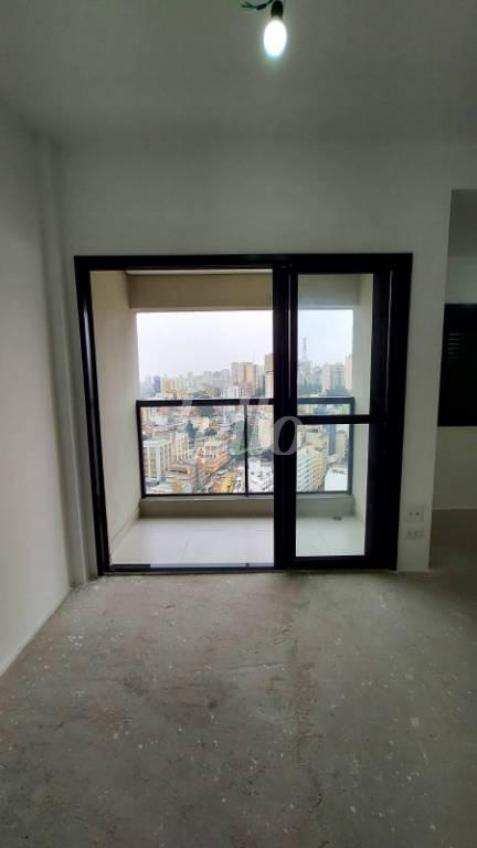 SALA de Apartamento à venda, Padrão com 37 m², 2 quartos e 1 vaga em Bela Vista - São Paulo