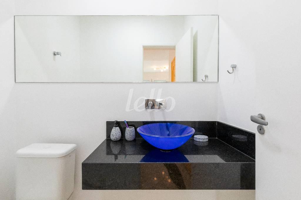 LAVABO de Apartamento para alugar, Padrão com 204 m², 2 quartos e em República - São Paulo