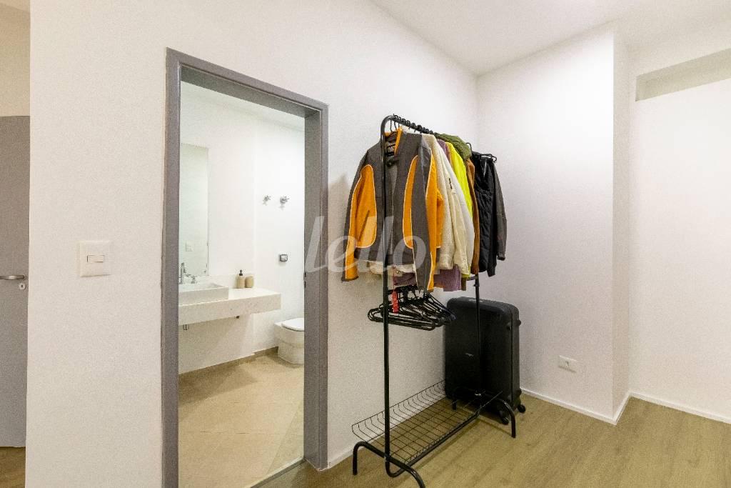 CLOSET de Apartamento para alugar, Padrão com 204 m², 2 quartos e em República - São Paulo