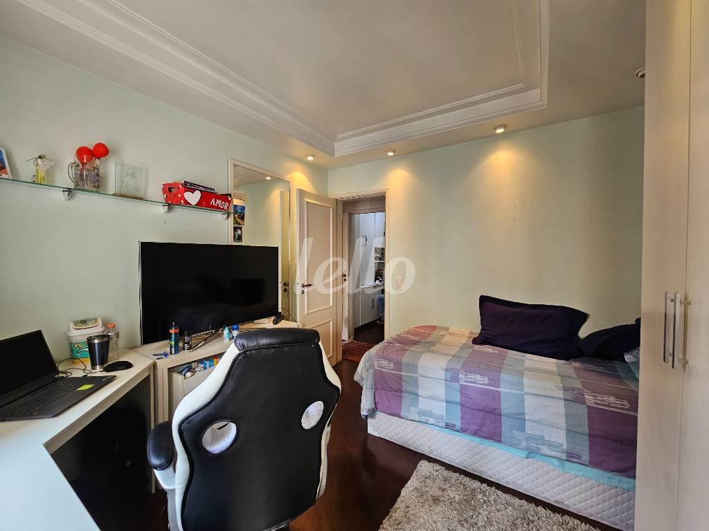 SUITE 1 de Apartamento para alugar, Padrão com 124 m², 4 quartos e 3 vagas em Vila Gomes Cardim - São Paulo