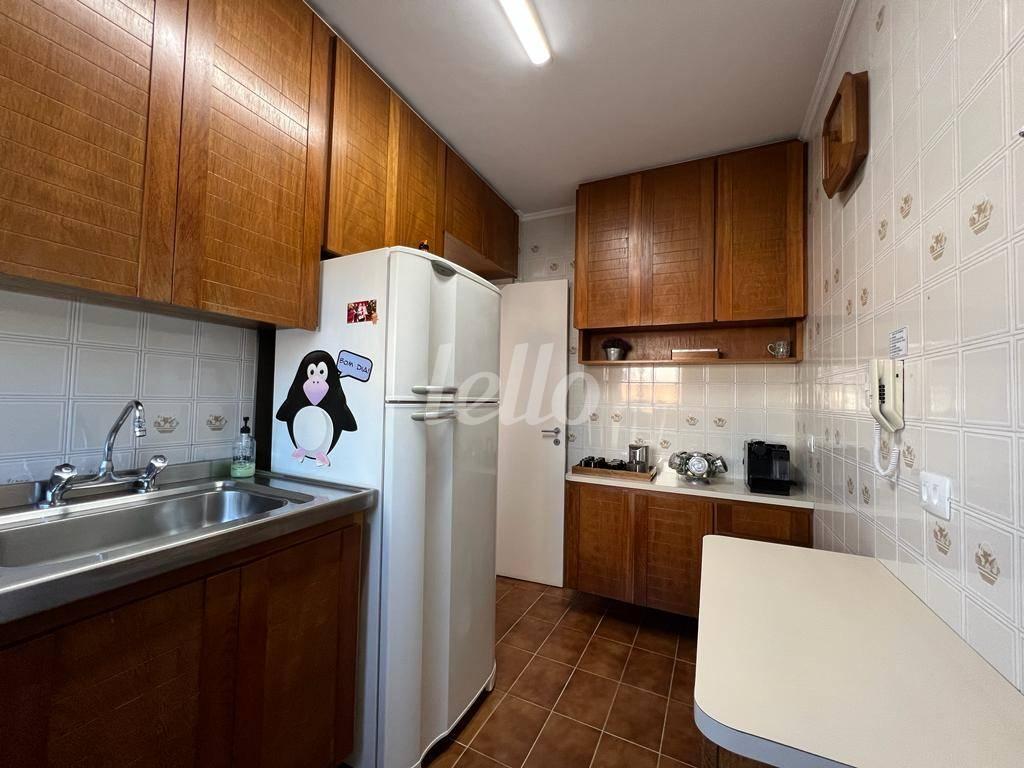 COZINHA de Apartamento à venda, Padrão com 124 m², 3 quartos e 4 vagas em Alto da Lapa - São Paulo