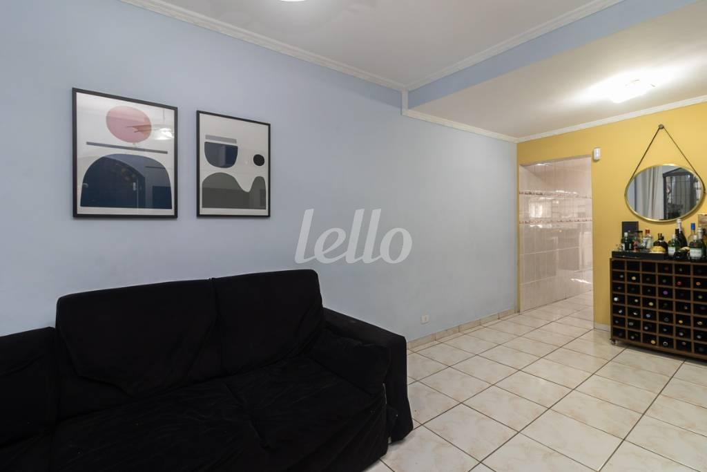 SALA de Casa para alugar, sobrado com 100 m², 3 quartos e 2 vagas em Santana - São Paulo