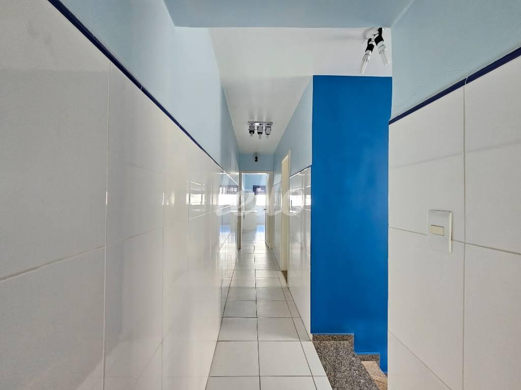 HALL de Casa para alugar, sobrado com 212 m², 3 quartos e 2 vagas em Ch Santo Antônio (ZL) - São Paulo